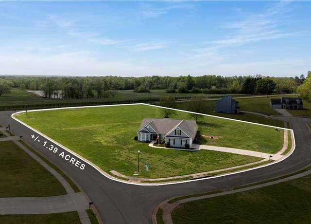 Property at 8311 Mountain Breeze Ct, Clermont, GA 30527, 3 beds, 2.5 baths
