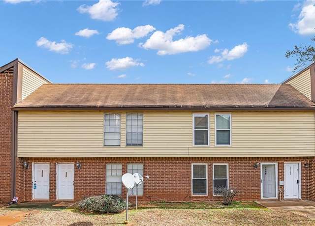Property at 3162 Citrus Ct, Decatur, GA 30034, 2 beds, 1.5 baths