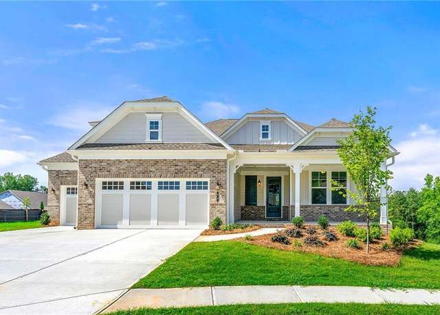 Property at 65 Blackshear Ct, Hoschton, GA 30548, 3 beds, 3 baths