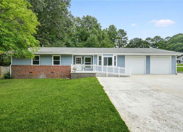 Property at 1478 Ridgewood Pl, Lawrenceville, GA 30043, 4 beds, 2 baths