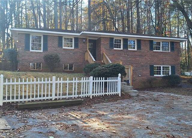 Property at 2289 Addison Rd, Marietta, GA 30066, 3 beds, 1.5 baths
