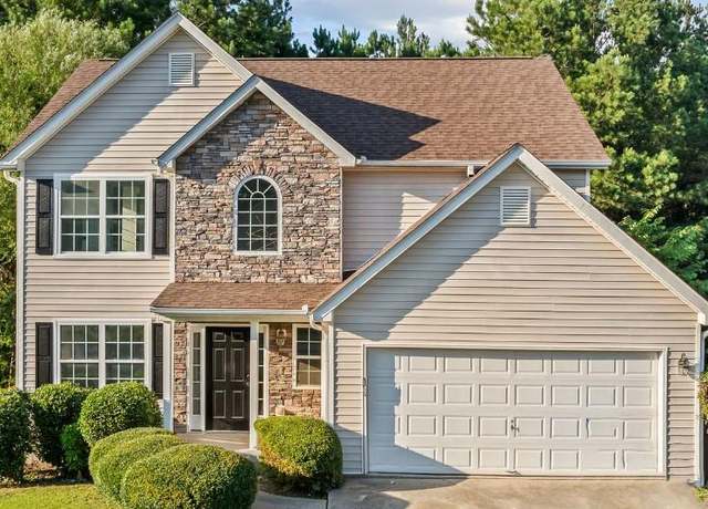 Property at 4971 Larkspur Ln, Atlanta, GA 30349, 3 beds, 3.5 baths