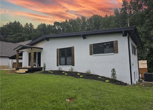 Property at 4547 Duncan Dr, Sugar Hill, GA 30518, 4 beds, 3 baths