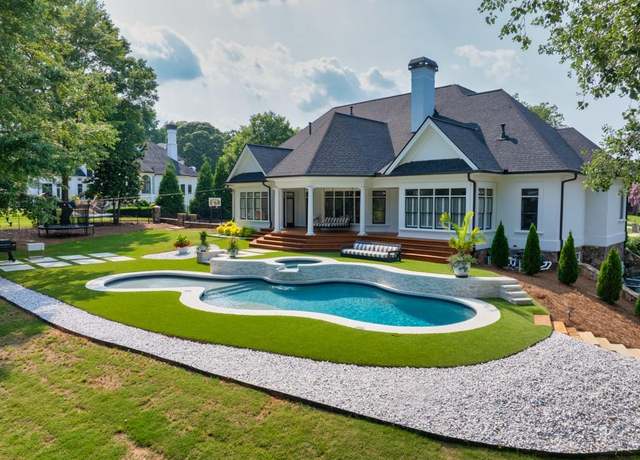 Property at 5317 Legends Dr, Braselton, GA 30517, 4 beds, 4.5 baths