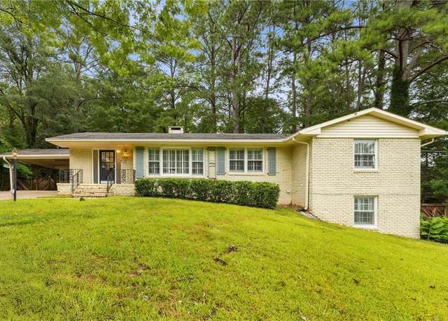 Property at 508 Greenridge Cir, Stone Mountain, GA 30083, 6 beds, 3 baths