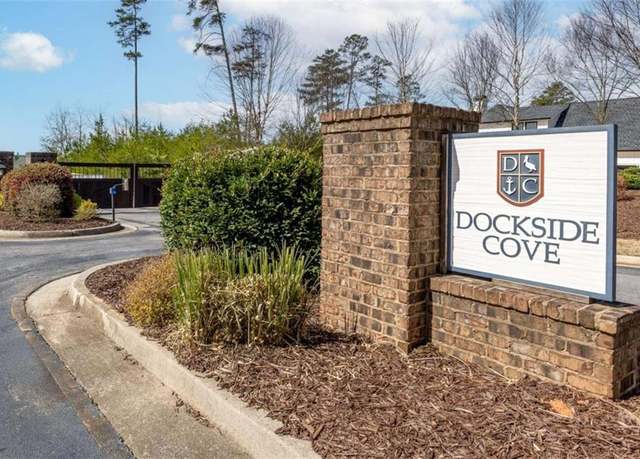 Property at 6011 Barefoot Dr, Gainesville, GA 30506