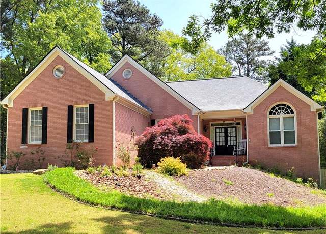 Property at 1510 Heritage Dr, Cumming, GA 30041, 3 beds, 2 baths