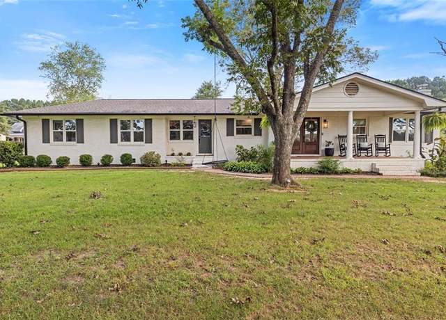 Property at 447 Rockwell Church Rd NW, Winder, GA 30680, 4 beds, 3.5 baths