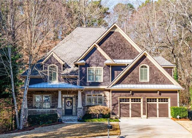 Property at 2240 Palmour Ct, Atlanta, GA 30337, 5 beds, 5 baths