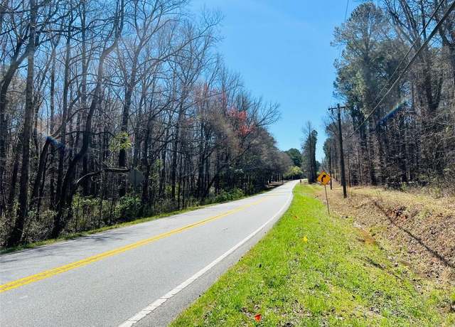 Property at 10 Baker Rd, Newnan, GA 30265