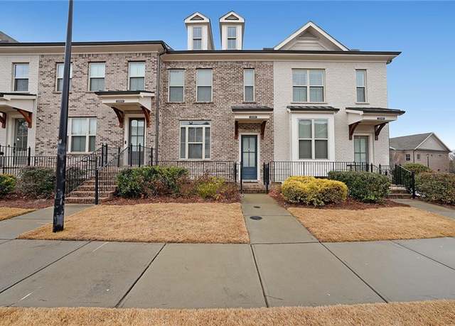 Property at 2051 Glenview Park Cir, Duluth, GA 30097, 3 beds, 3.5 baths