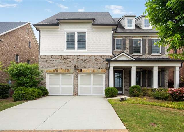 Property at 4884 Kentwood Dr, Marietta, GA 30068, 5 beds, 4 baths