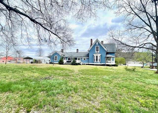 Property at 6 River St SW, Cave Spring, GA 30124, 5 beds, 3.5 baths