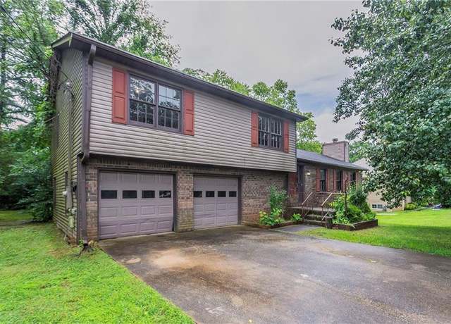 Property at 1744 Cum Laude Way, Lawrenceville, GA 30044, 3 beds, 3 baths