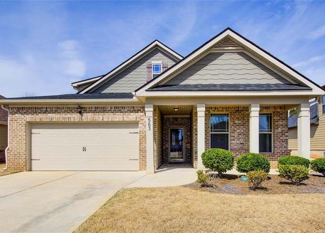 Property at 563 Carleton Pl, Locust Grove, GA 30248, 3 beds, 2 baths