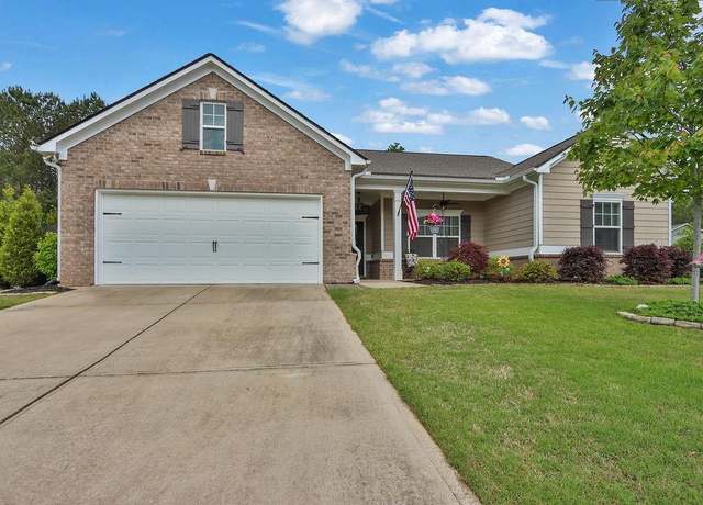 Property at 174 Crown Pointe Dr, Dawsonville, GA 30534, 3 beds, 2.5 baths
