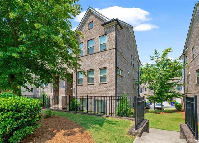 Property at 1463 Edgebrook Ct NE #14, Atlanta, GA 30329, 3 beds, 3.5 baths