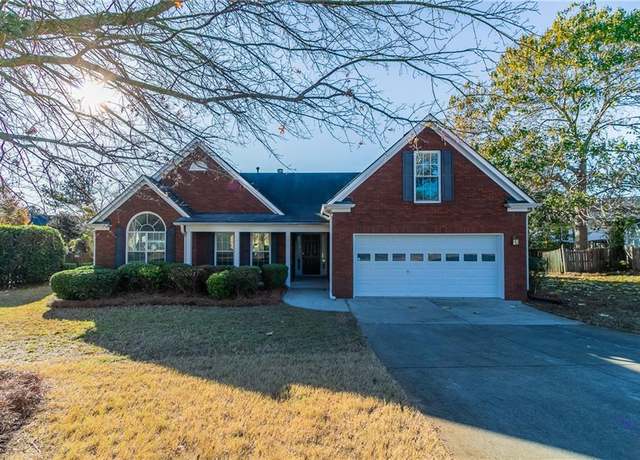 Property at 1987 Ridge Water Ln, Lawrenceville, GA 30045, 3 beds, 2 baths