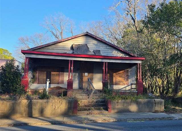 Property at 2426 2nd St, Macon, GA 31206, 2 beds, 1 bath