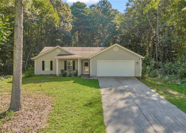 Property at 624 Red Fox Ln, Auburn, GA 30011, 3 beds, 2 baths