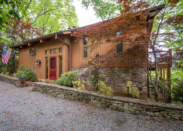 Property at 300 Bittersweet, Sautee Nacoochee, GA 30571, 3 beds, 2 baths