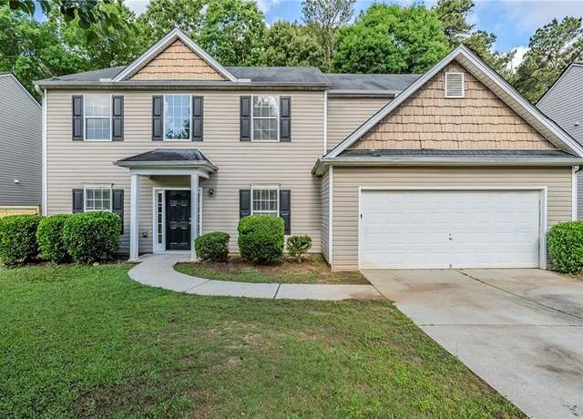 Property at 6285 Polar Fox Ct, Riverdale, GA 30296, 5 beds, 3 baths