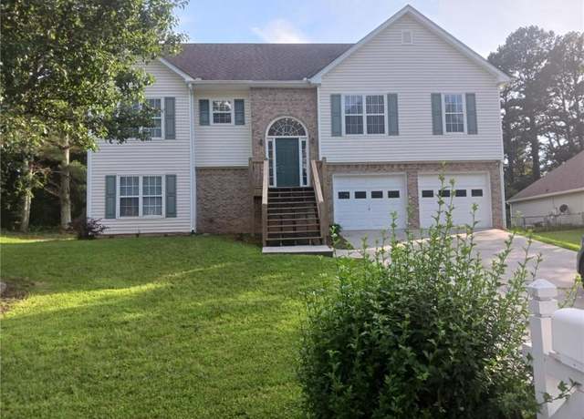 Property at 2775 Emerald Springs Dr, Lawrenceville, GA 30045, 4 beds, 3 baths