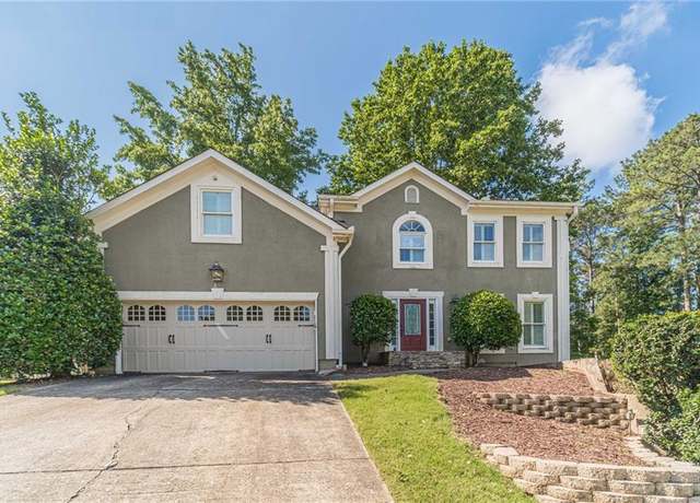 Property at 3830 Gallant Fox Ct, Duluth, GA 30096, 4 beds, 3.5 baths