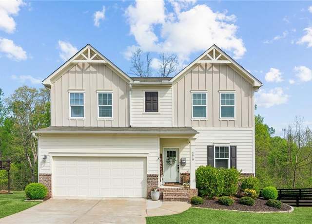 Property at 4610 Elmwood Trl, Cumming, GA 30028, 4 beds, 2.5 baths