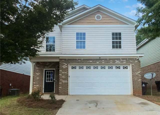 Property at 5050 Pioneer Pkwy, Mcdonough, GA 30253, 4 beds, 2.5 baths