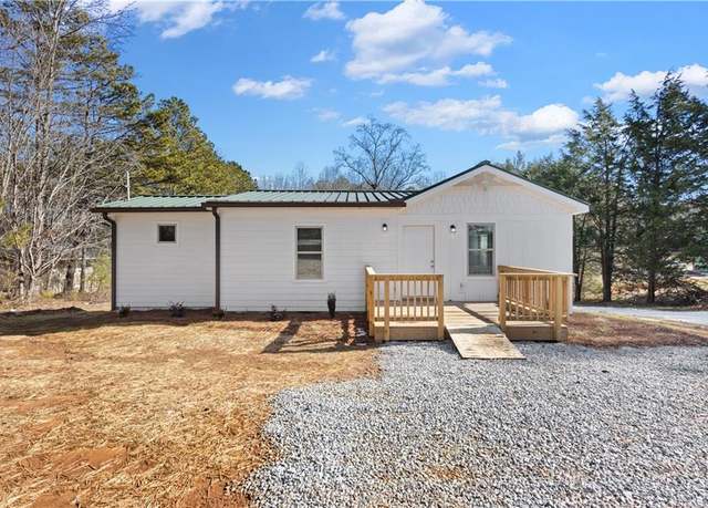 Property at 4064 Post Rd, Winston, GA 30187, 3 beds, 2 baths