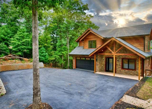 Property at 475 Parnell Dr, Ellijay, GA 30540, 4 beds, 5 baths