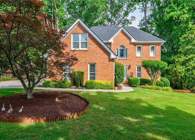 Property at 3620 Chartwell Dr, Suwanee, GA 30024, 4 beds, 2.5 baths