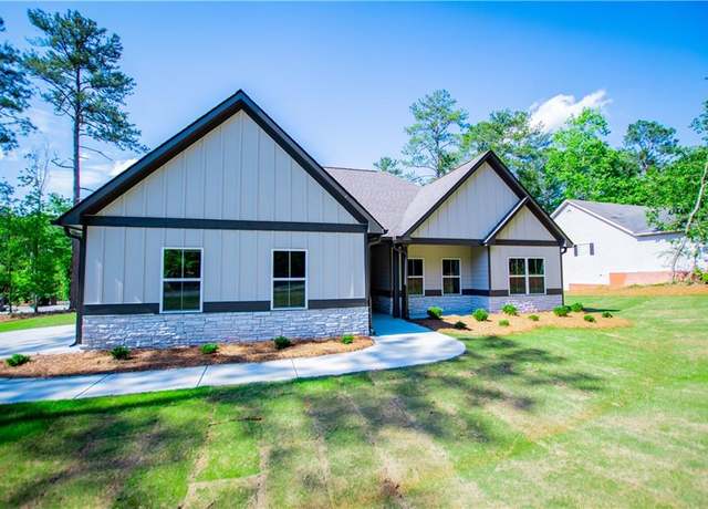 Property at 8088 Lakeview Pkwy, Villa Rica, GA 30180, 3 beds, 2 baths