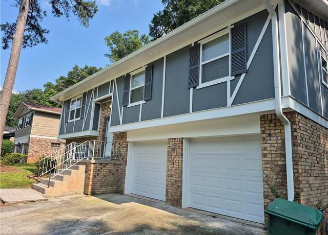 Property at 3975 Northstrand Dr, Decatur, GA 30035, 4 beds, 2.5 baths
