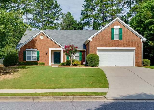 Property at 2543 Oak Bluff Dr, Dacula, GA 30019, 4 beds, 3 baths
