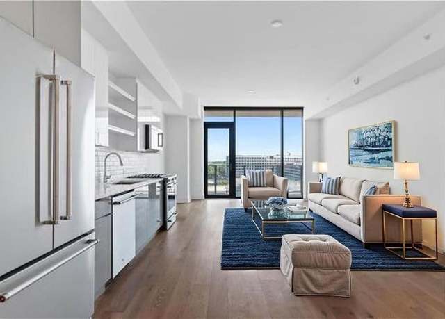 Property at 788 W Marietta St NW #212, Atlanta, GA 30318, 1 bath