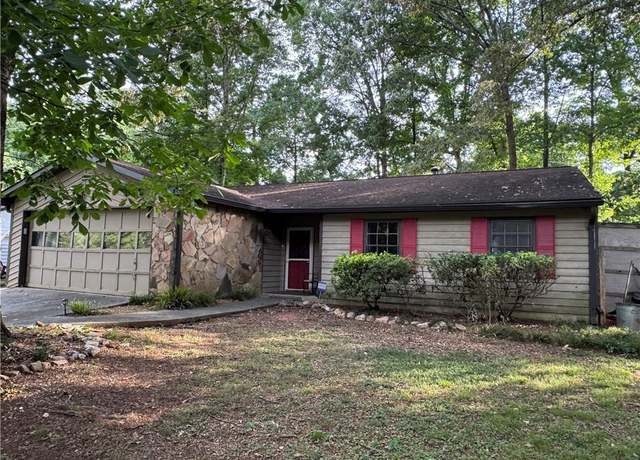Property at 573 Fieldstream Way, Lawrenceville, GA 30044, 3 beds, 2 baths
