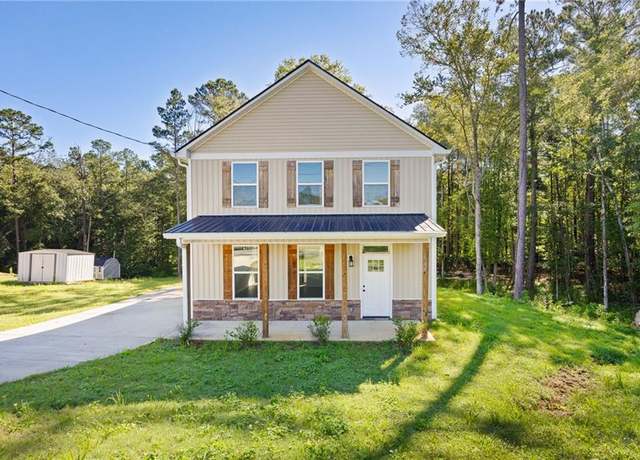 Property at 205 Pinecrest Dr, Cedartown, GA 30125, 3 beds, 2.5 baths