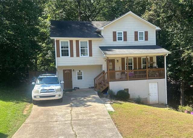 Property at 3789 Cherokee Overlook Dr, Canton, GA 30115, 5 beds, 3 baths