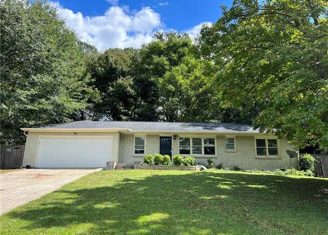 Property at 2334 Elmwood Dr SE, Atlanta, GA 30339, 3 beds, 2 baths