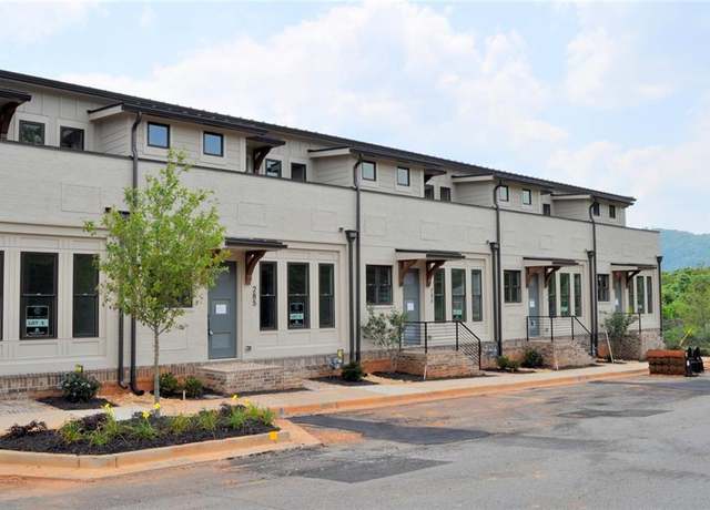 Property at 293 White St #2, Marietta, GA 30060, 3 beds, 4.5 baths