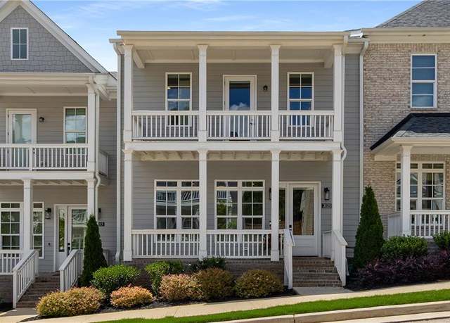 Property at 2125 Parkside Ln, Roswell, GA 30076, 4 beds, 3.5 baths
