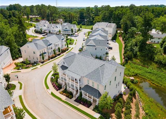 Property at 2125 Parkside Ln, Roswell, GA 30076, 4 beds, 3.5 baths