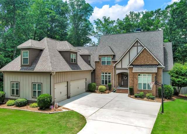 Property at 121 Walden Pond Trl, Senoia, GA 30276, 4 beds, 4.5 baths