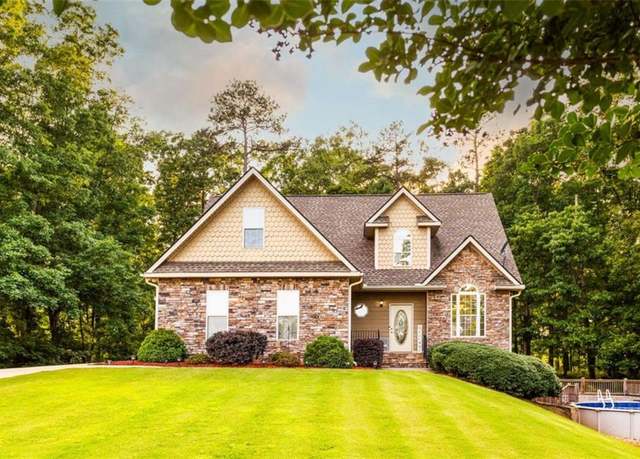Property at 200 Scouts Ridge Dr, Covington, GA 30016, 3 beds, 2.5 baths