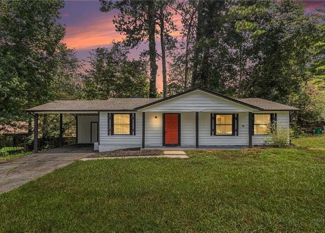 Property at 4922 Glenside Ct, Stone Mountain, GA 30088, 3 beds, 2 baths