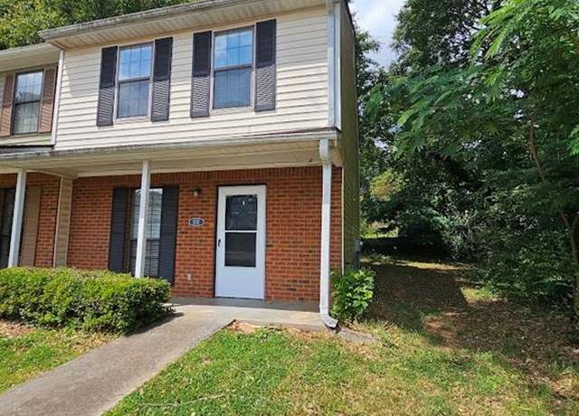 Property at 1557 Springleaf Ct SE, Smyrna, GA 30080, 2 beds, 2.5 baths