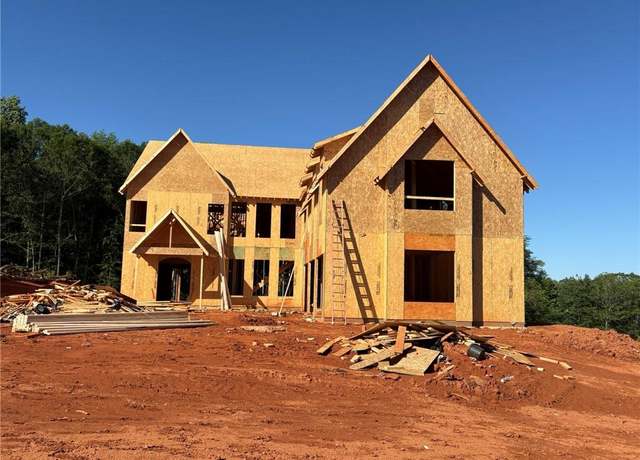 Property at 407 Thunder Rd, Buford, GA 30518, 5 beds, 6 baths