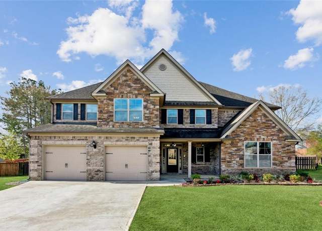 Property at 1301 Odell Ct, Hoschton, GA 30548, 5 beds, 5.5 baths